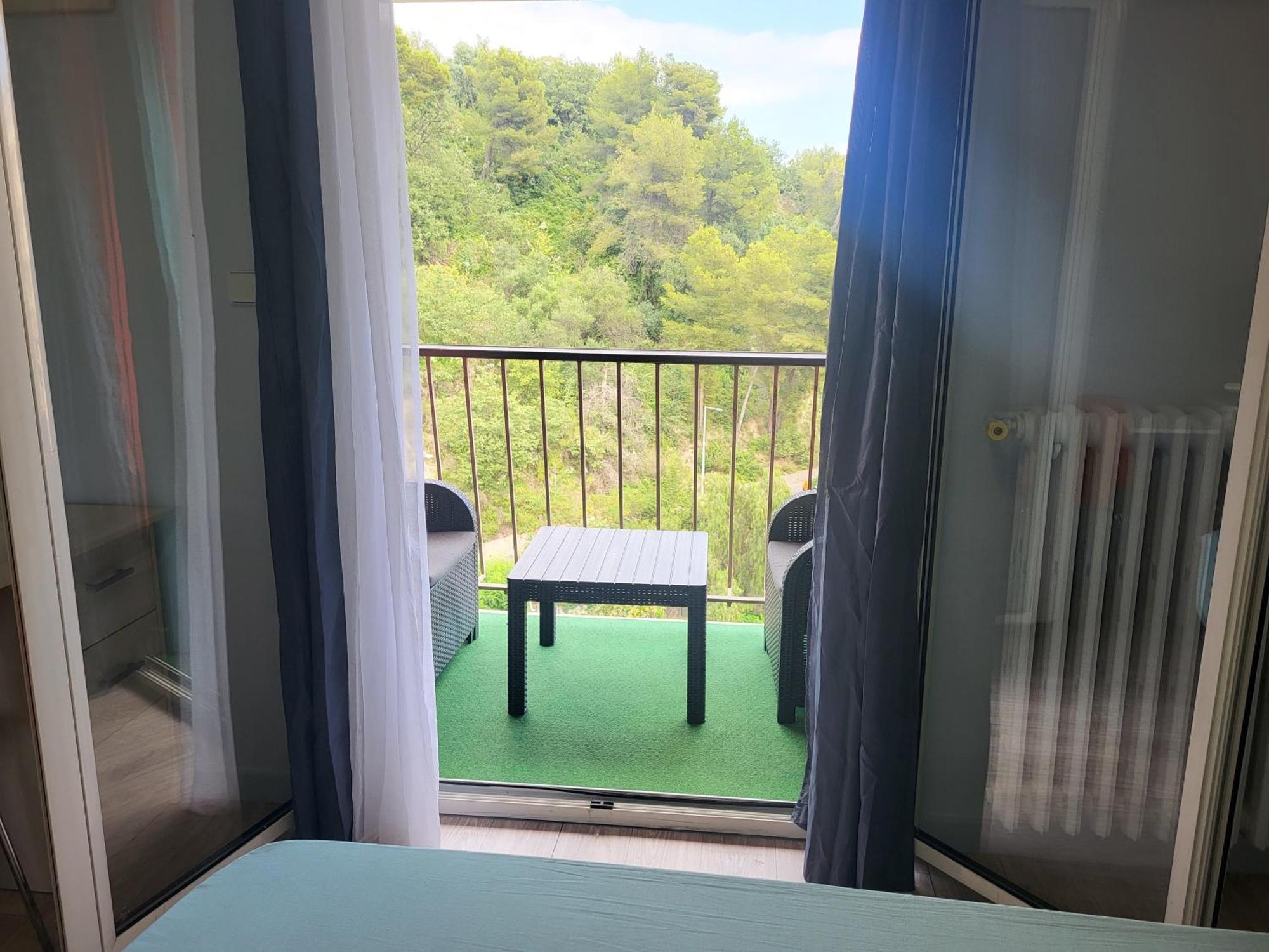Private Room-2 In Hannana Apartment- 2 Min Walk To Tram 12 Min To Nice Train Station 15 Min To Massena Place Exterior photo